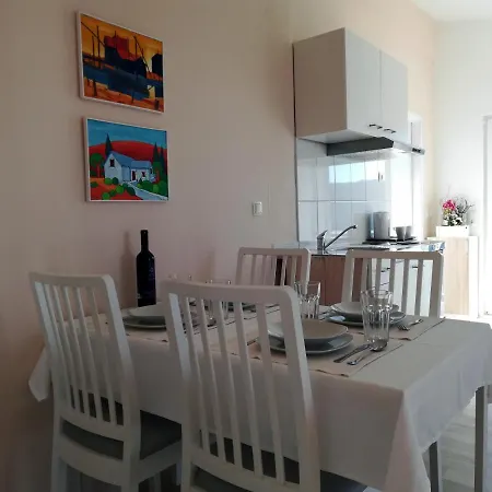 Your Place In Apartman