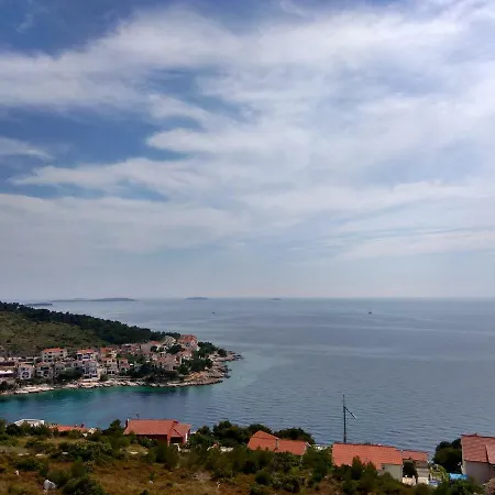 Your Place In Apartman *