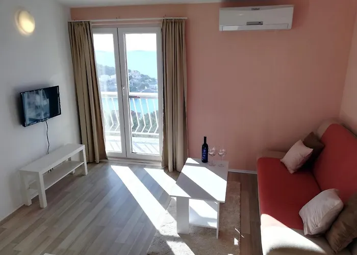 Your Place In Apartman