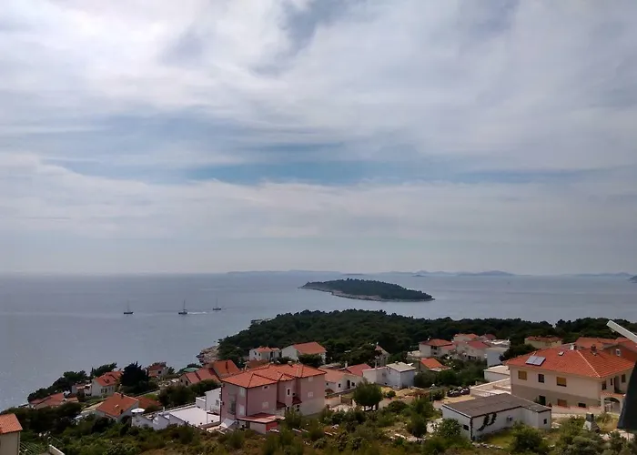 Apartman Your Place In *